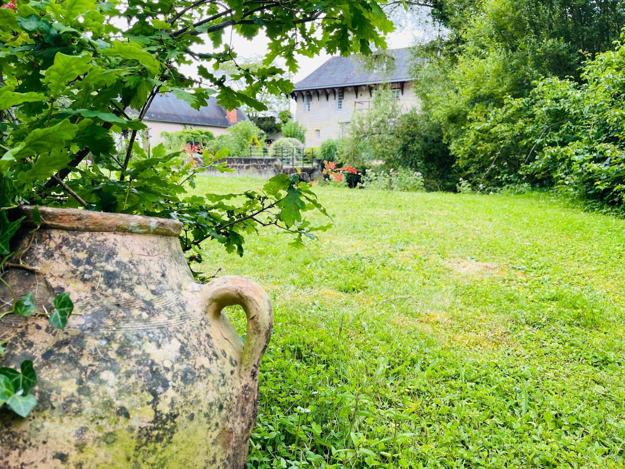 Domaine Jeanne De Laval Villa La Bohalle Exterior photo